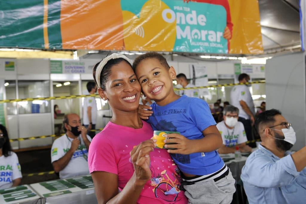 Governo de Goiás passa a atender mais cinco cidades com Aluguel Social