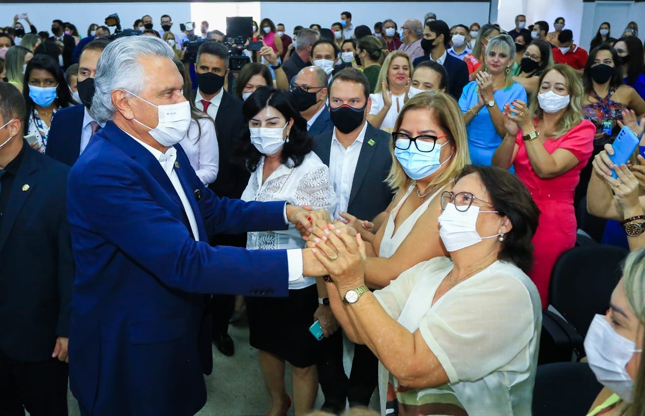 Caiado lança Circuito de Gestão Goiano com foco na melhoria do ensino-aprendizagem Caiado lança Circuito de Gestão Goiano com foco na melhoria do ensino-aprendizagem