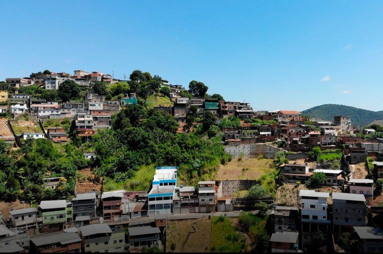 Governo Federal vai apoiar a regularização de mais de 100 mil moradias de famílias de baixa renda Governo Federal vai apoiar a regularização de mais de 100 mil moradias de famílias de baixa renda