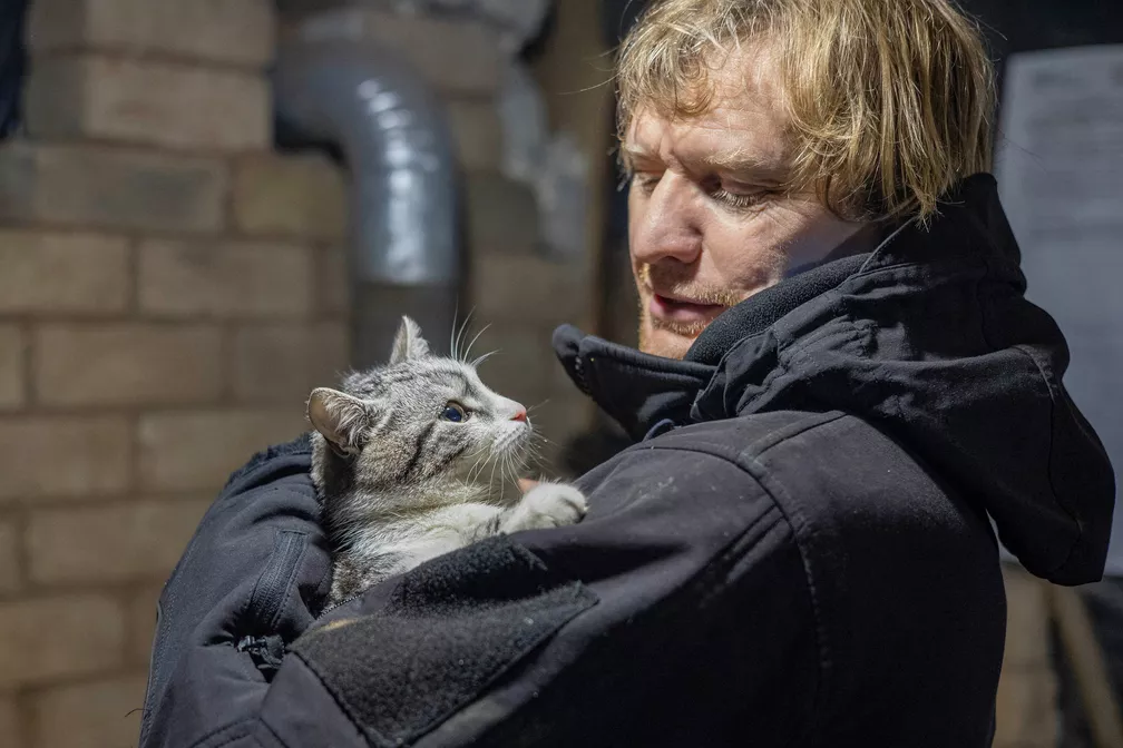Fotógrafo e documentarista ucraniano é encontrado morto em Kiev Fotógrafo e documentarista ucraniano é encontrado morto em Kiev