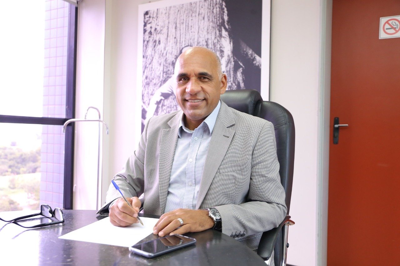 Prefeito de Goiânia encaminha três projetos de lei à Câmara Municipal, nesta quarta-feira (06/04) Prefeito de Goiânia encaminha três projetos de lei à Câmara Municipal, nesta quarta-feira (06/04)