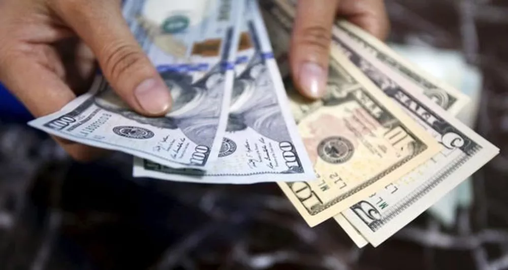 Dólar fecha em queda de 0,28%, com investidores de olho na inflação dos EUA Dólar fecha em queda de 0,28%, com investidores de olho na inflação dos EUA