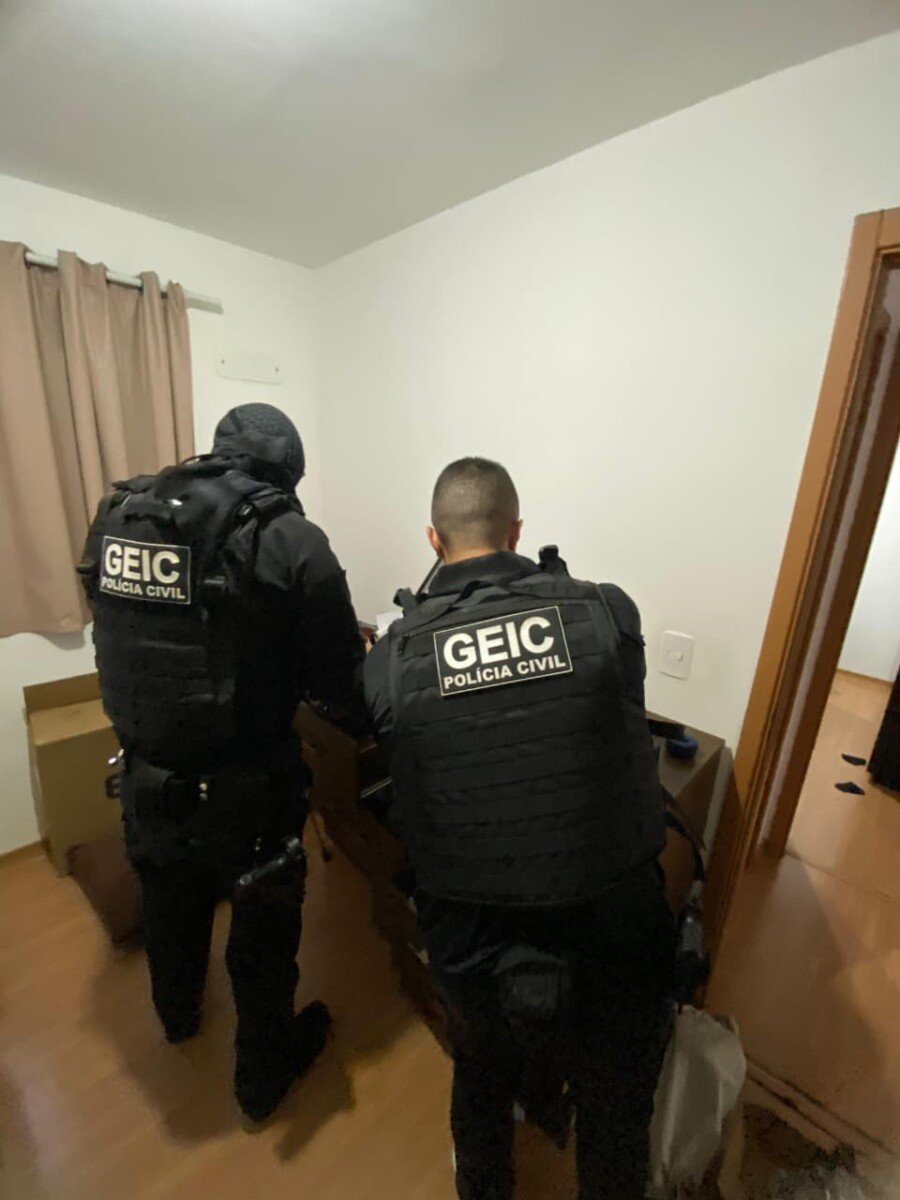 Polícia Civil de Goiás prende grupo criminoso suspeito de movimentar R$ 7 milhões em golpes virtuais Polícia Civil de Goiás prende grupo criminoso suspeito de movimentar R$ 7 milhões em golpes virtuais