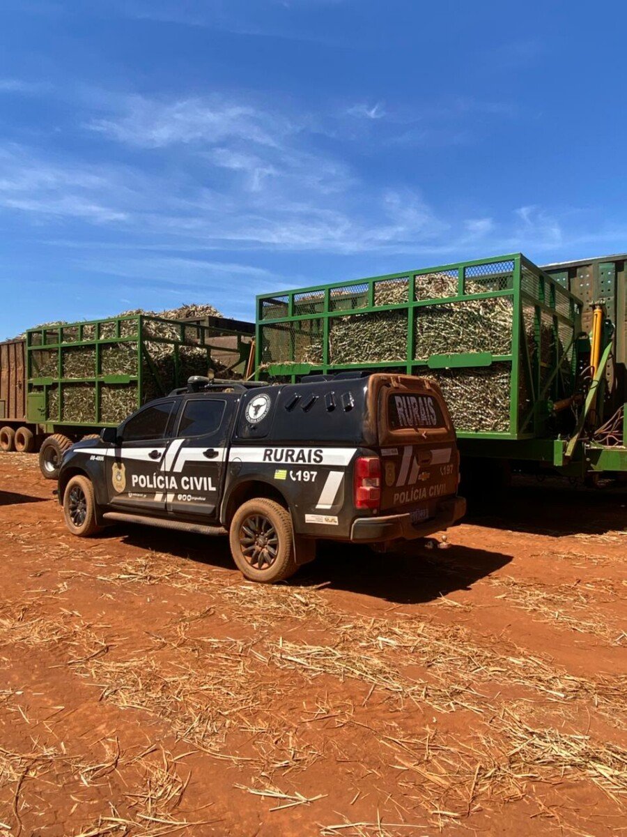Polícia Civil prende um dos líderes de uma quadrilha especializada em roubo de tratores e máquinas agrícolas, em Goiânia Polícia Civil prende um dos líderes de uma quadrilha especializada em roubo de tratores e máquinas agrícolas, em Goiânia