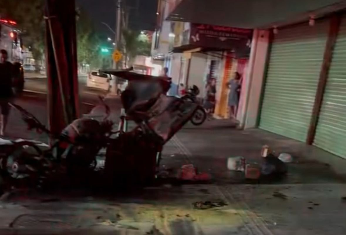 Motociclista está em estado grave após acidente no Setor Novo Horizonte, em Goiânia Motociclista está em estado grave após acidente no Setor Novo Horizonte, em Goiânia