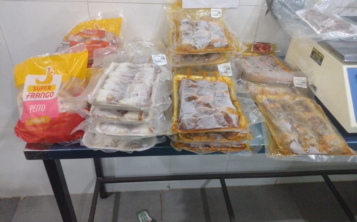 Supermercado em Goiânia é autuado pelo Procon após venda de carnes impróprias para o consumo Supermercado em Goiânia é autuado pelo Procon após venda de carnes impróprias para o consumo