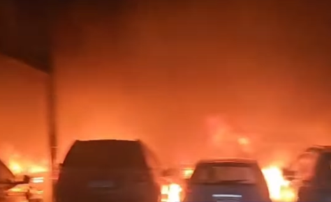 Oficina mecânica pega fogo no Setor Bueno Oficina mecânica pega fogo no Setor Bueno